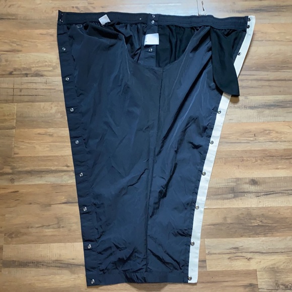 Nike break away sweatpants - Picture 15 of 16